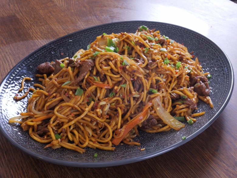 Wokade nudlar - Biff Chow mein